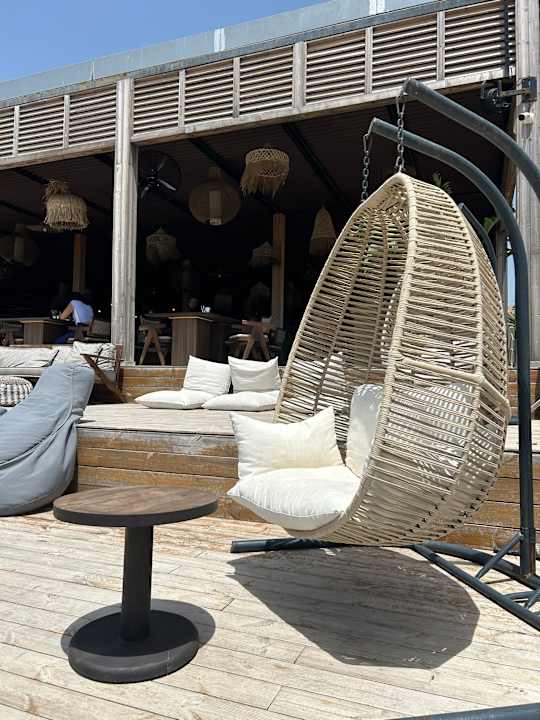 Strand Jacaranda Luxury Resort