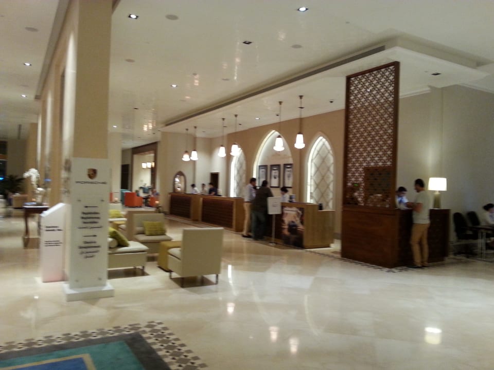 Rezeption DoubleTree by Hilton Resort & Spa Marjan Island