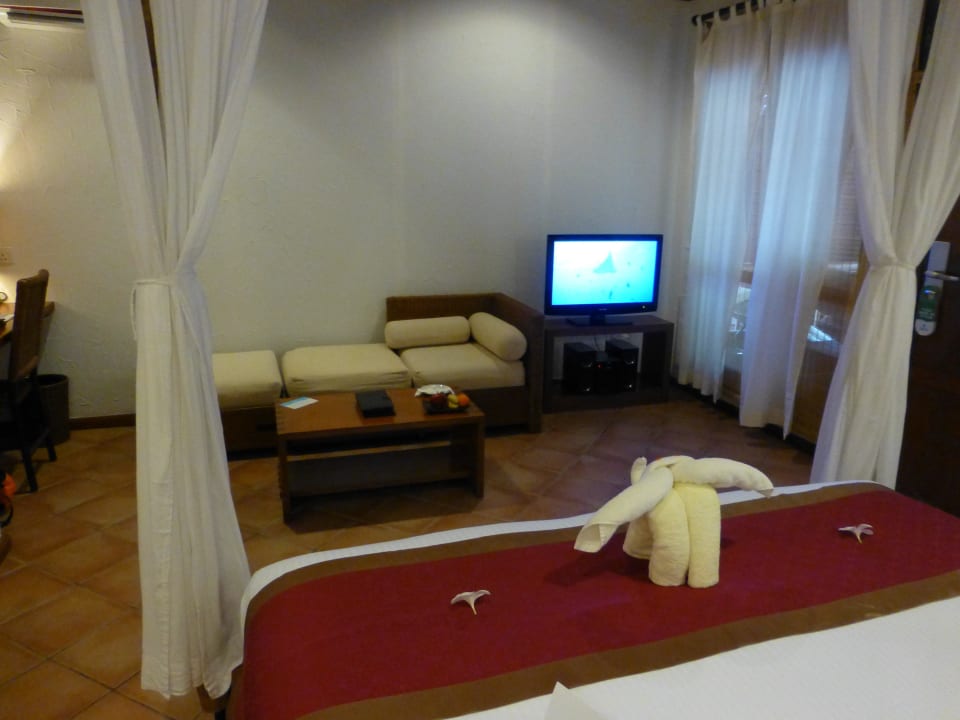 Beach Villa Kuramathi Maldives