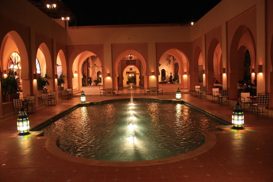 Eingangsbereich Steigenberger Coraya Beach - Adults only