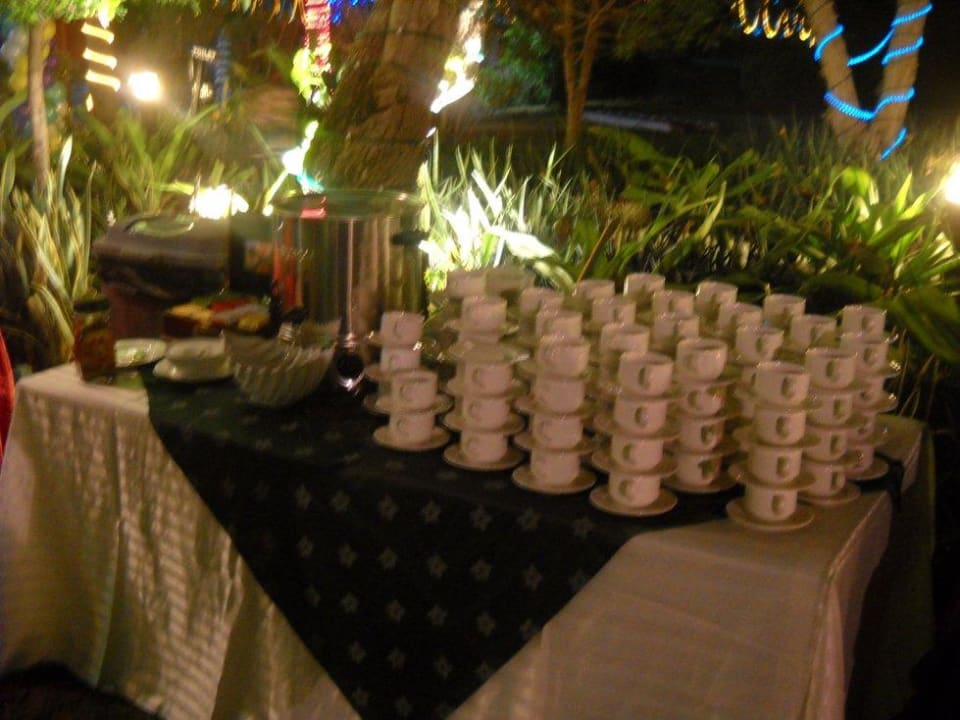 Restaurant Außenbericht - Silvestergaladinner BM Beach Hotel