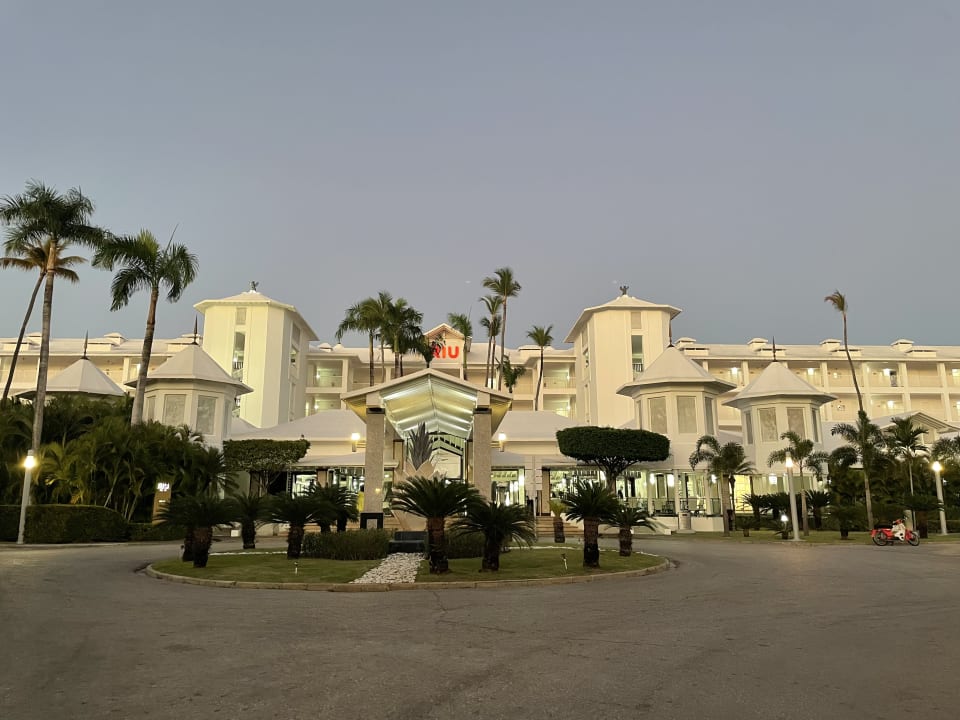 Außenansicht Hotel Riu Palace Macao - Adults only