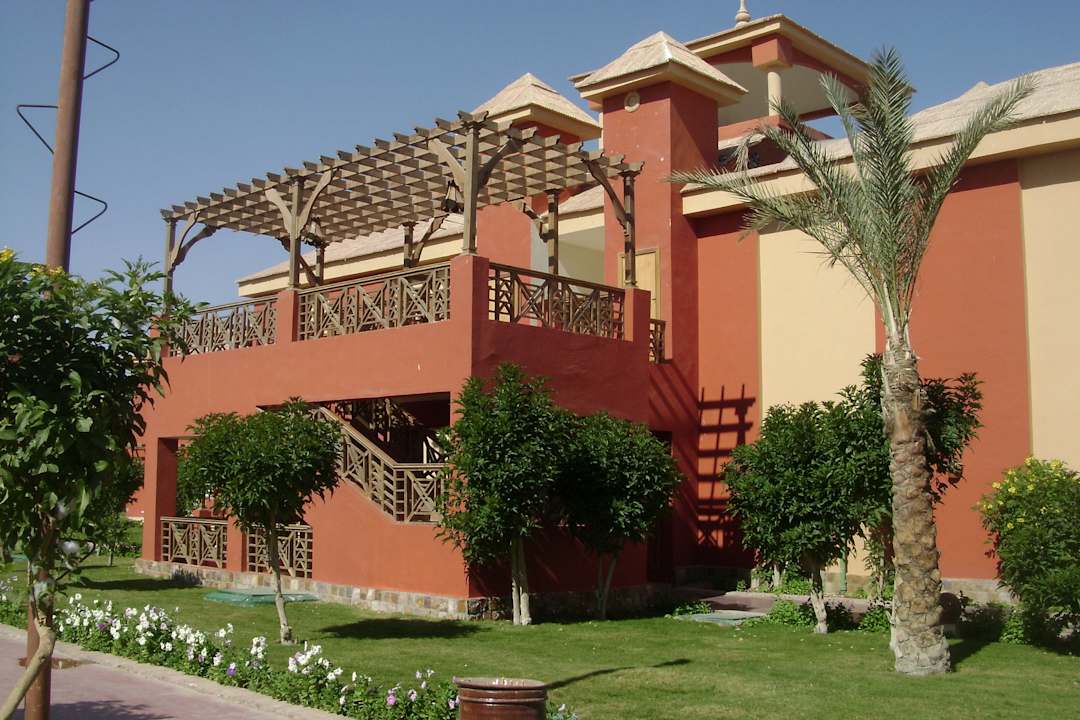 Weg zum Zimmer Pickalbatros Alf Leila Wa Leila Resort - Neverland Hurghada