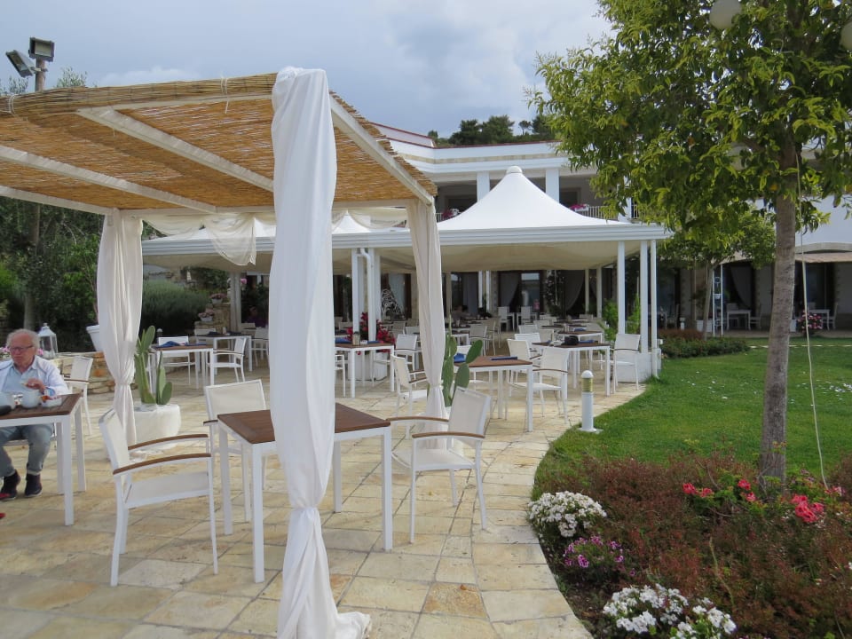 Wunderschönen zum Frühstücken oder Abendessen Hotel Residence Il Porto