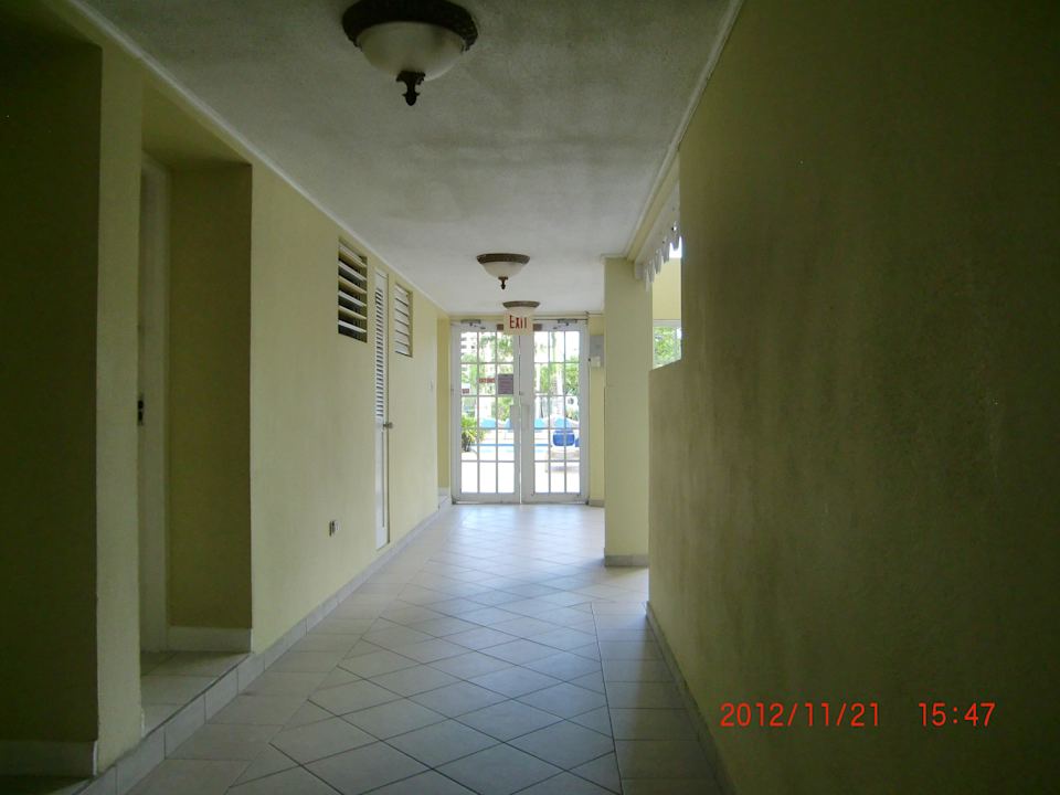 Der Gang vom Zimmer zur Poolanlage Hotel Rooms on the Beach by Superclubs