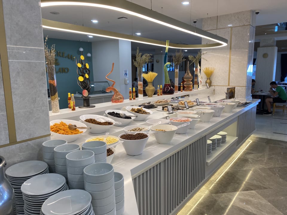 Gastro Iz Flower Side Beach Hotel