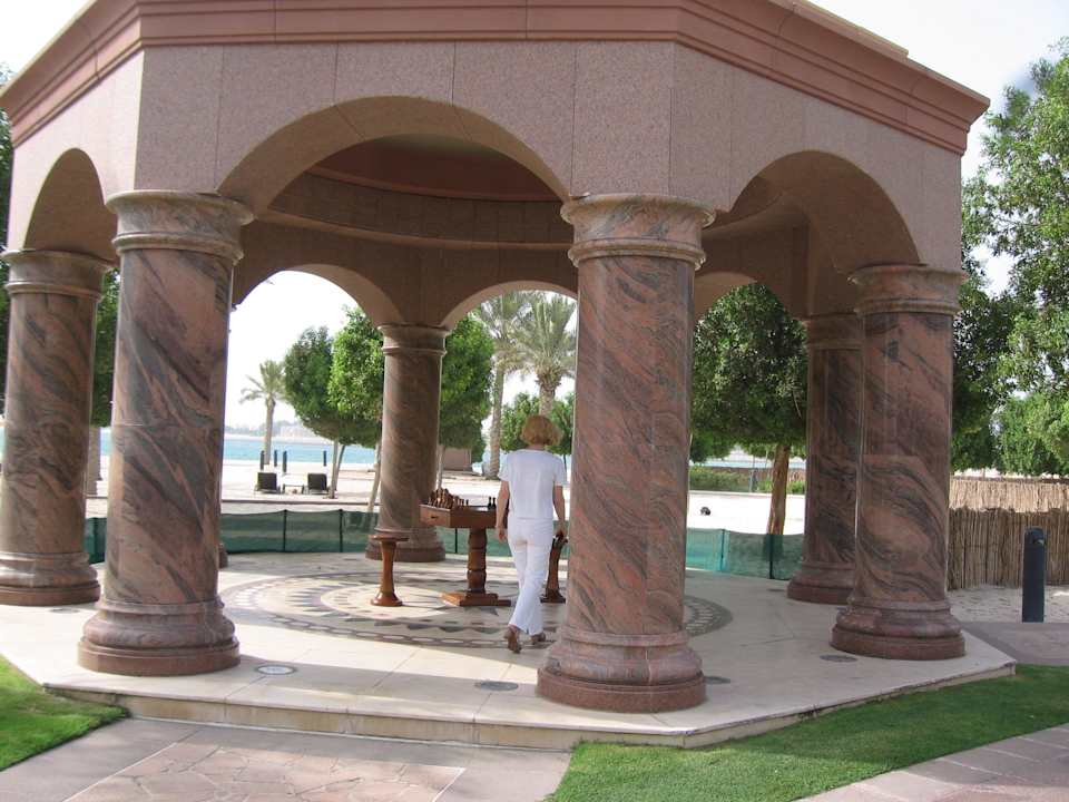 Pavillon am Eastpool Emirates Palace Mandarin Oriental