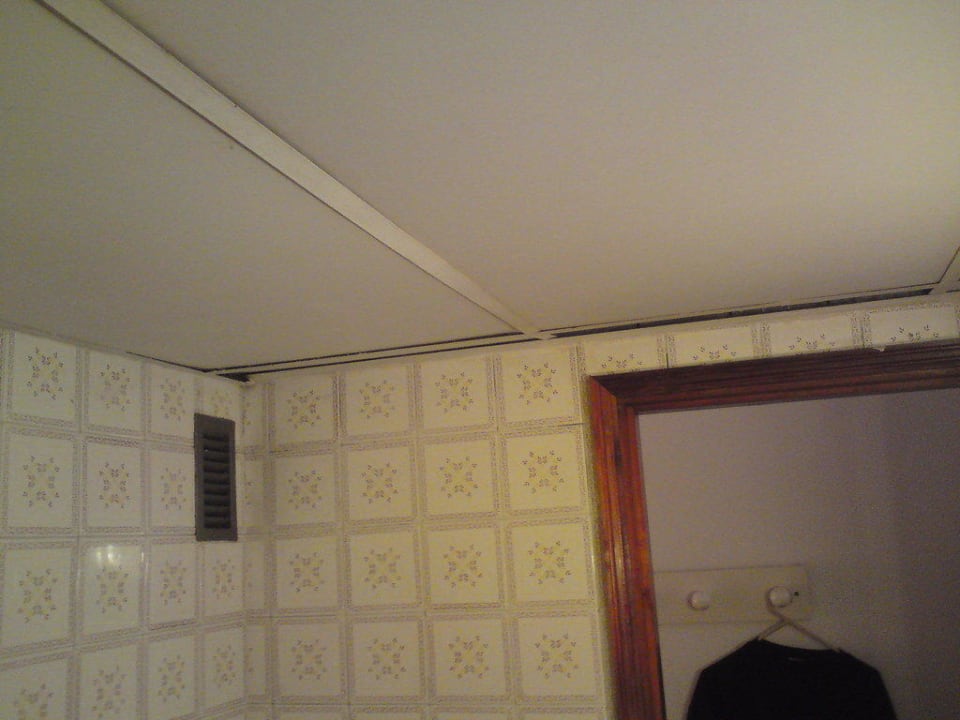 Badzimmer alltoura Club Hotel Akeah Broncemar