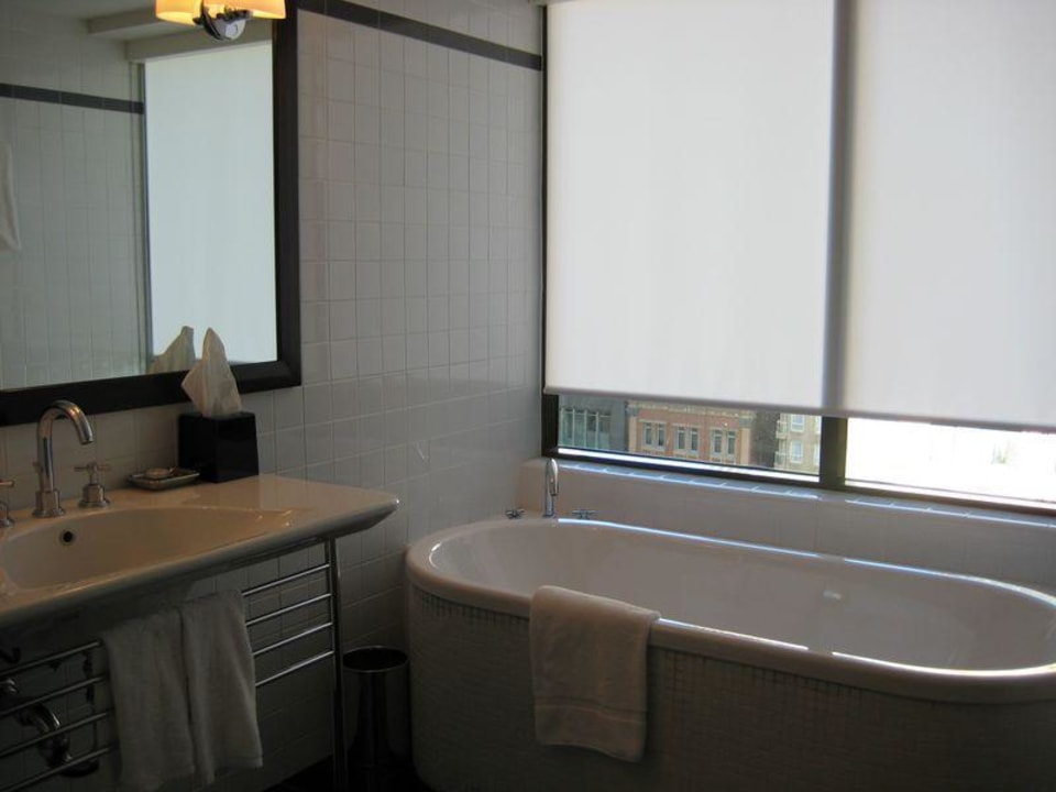 Badezimmer Hotel Amora Jamison Sydney