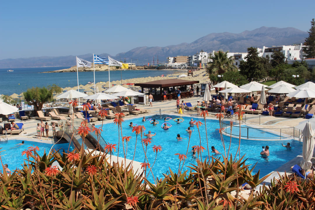 Pool Creta Maris Resort
