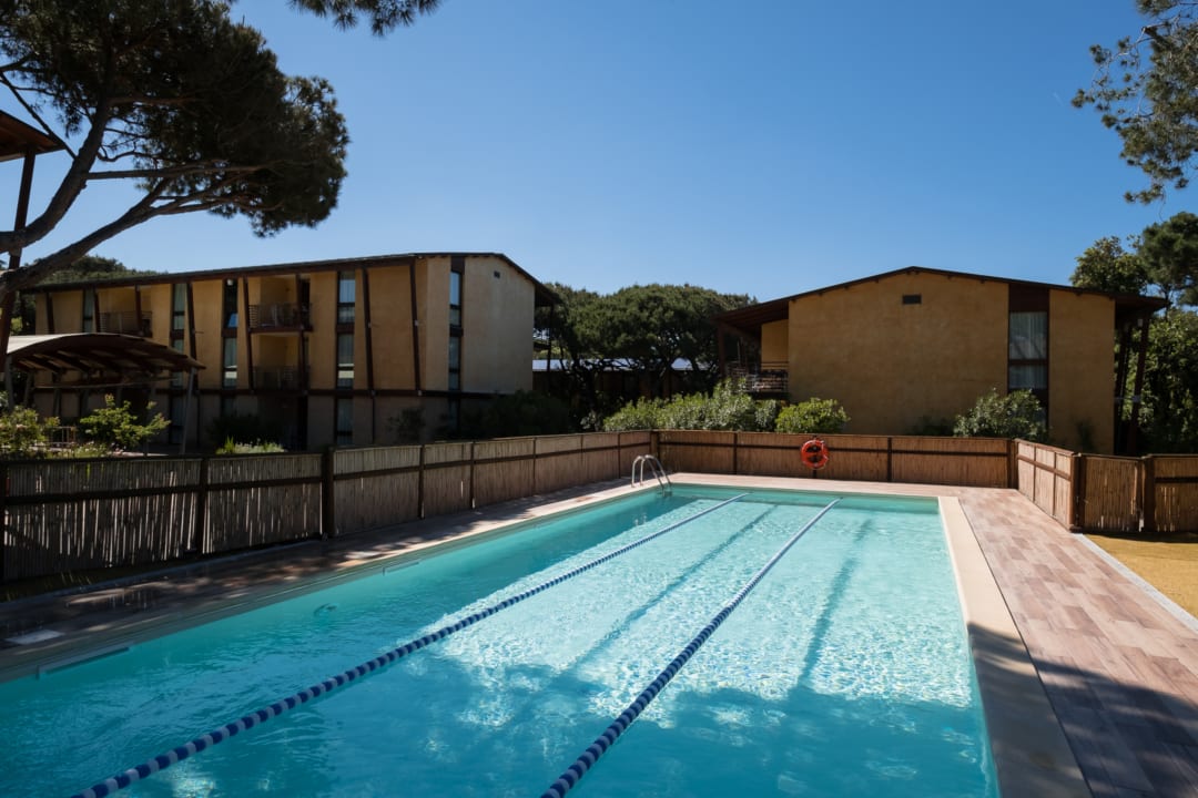 Pool Canado Club Family Village