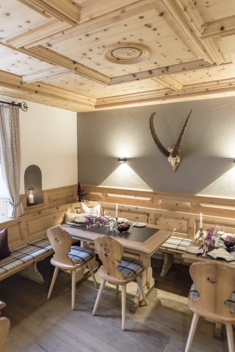 Colani Stübli Hotel Steinbock Pontresina