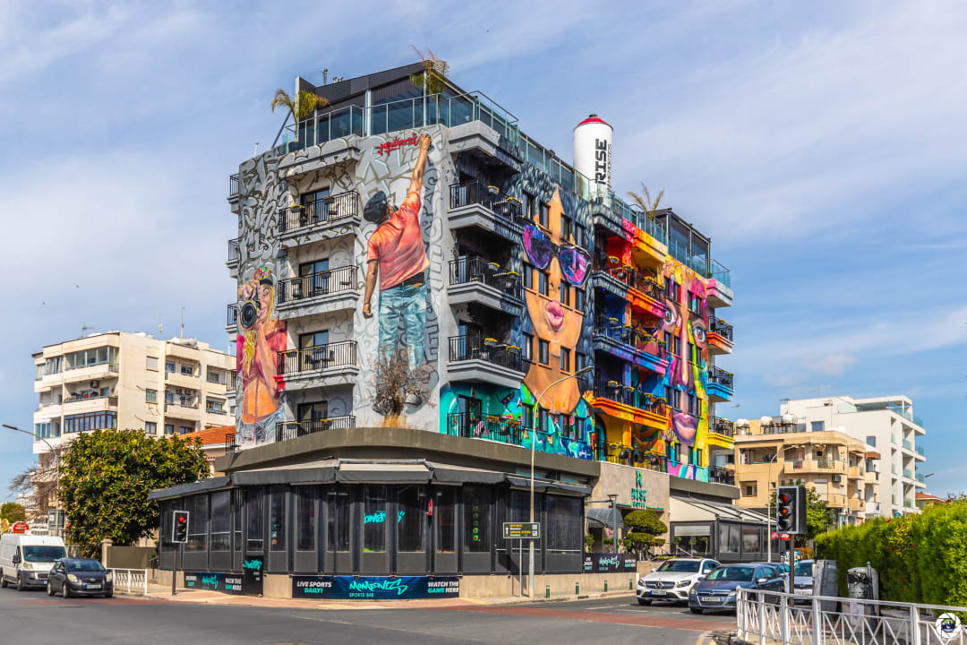 Außenansicht The Rise Hotel