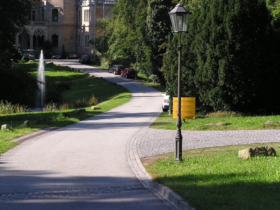 Außenansicht Hotel Schloß Eckberg