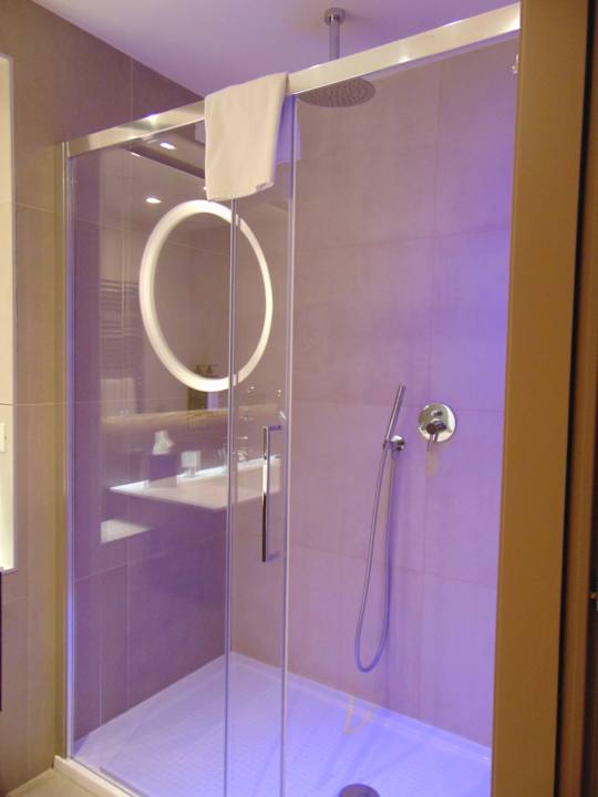 Zimmer Mercure Almaty City Center