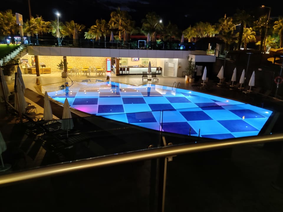 Pool Sunprime C-Lounge