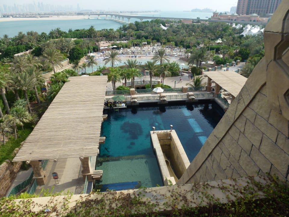 Leap of Faith von oben Atlantis, The Palm