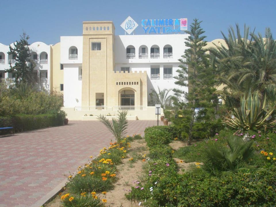 Hoteleingang Calimera Yati Beach