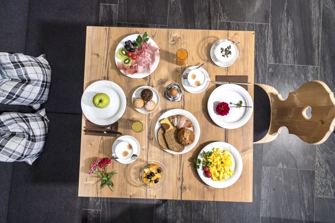 Gastro Martina Breakfast Lodge