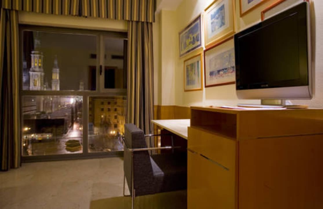 Room NH Ciudad de Zaragoza
