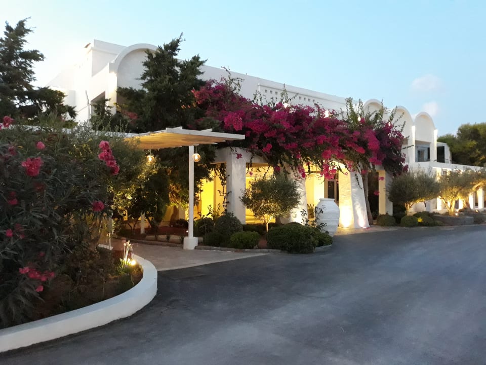 Außenansicht Knossos Beach Bungalows Suites Resort & Spa