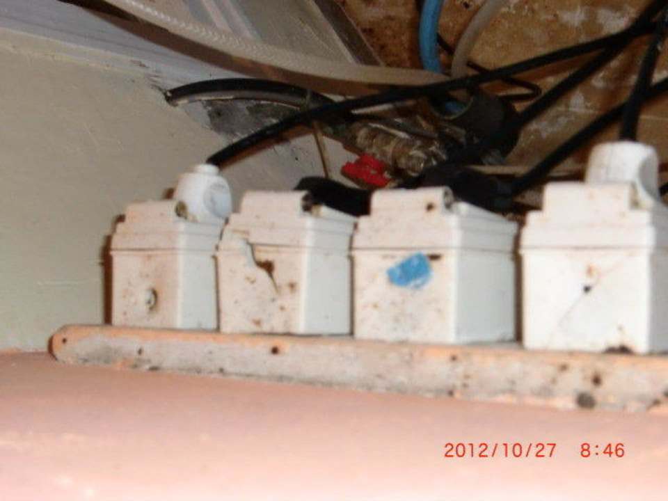 Steckdosen wachsen in 1 Jahr zu Mahdia Beach & Aquapark