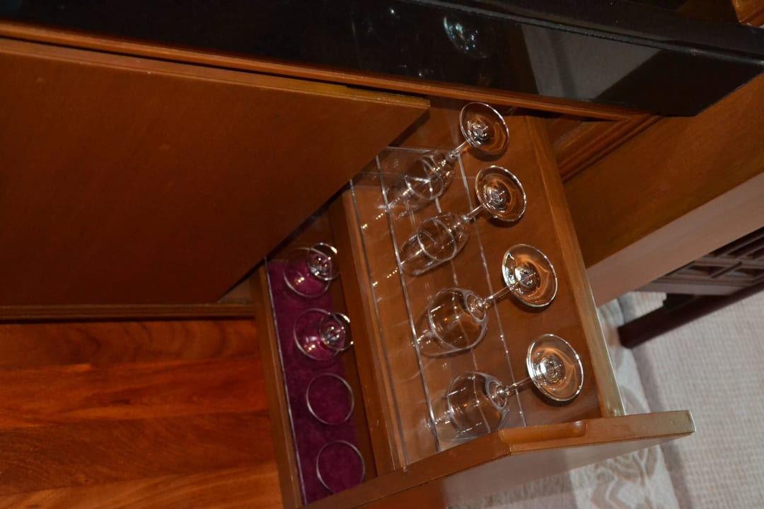 Gläser Hotel The Peninsula Bangkok