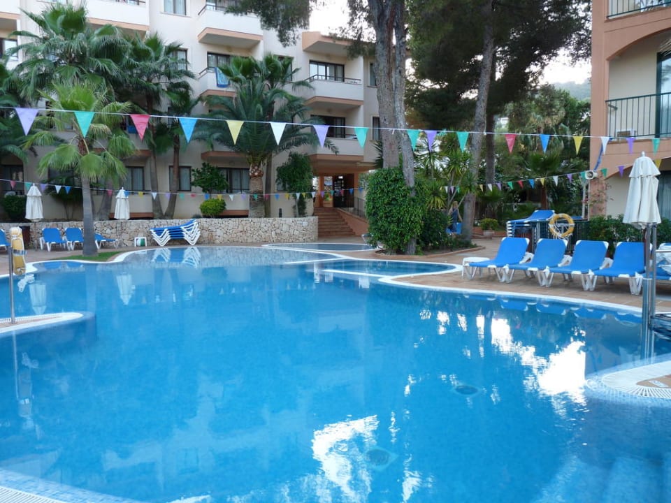 Der Pool Valentin Somni Hotel & Suites