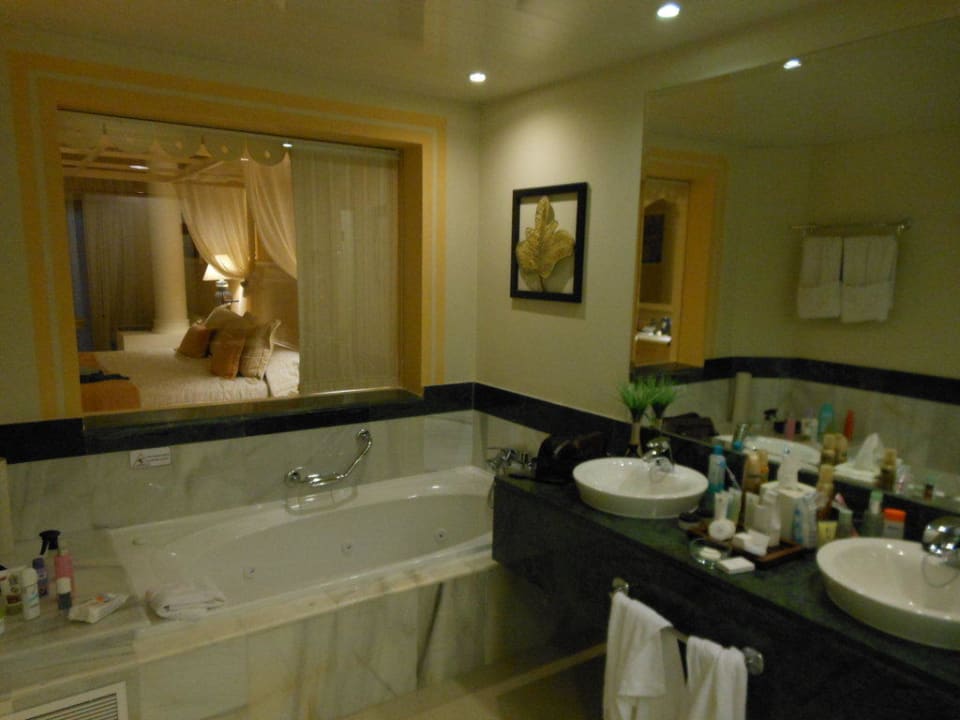 Badezimmer Bahia Principe Luxury Esmeralda