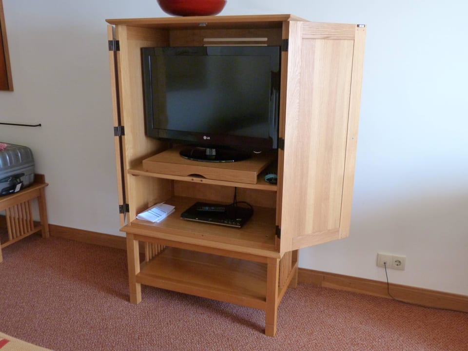 Fernseher versenkbar im Schrank Hotel Porto Mare - PortoBay
