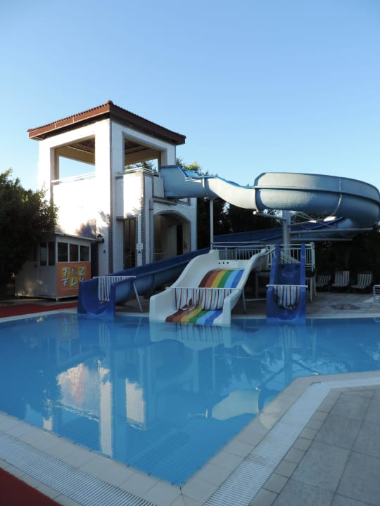 Водные горки Hotel Süral Resort