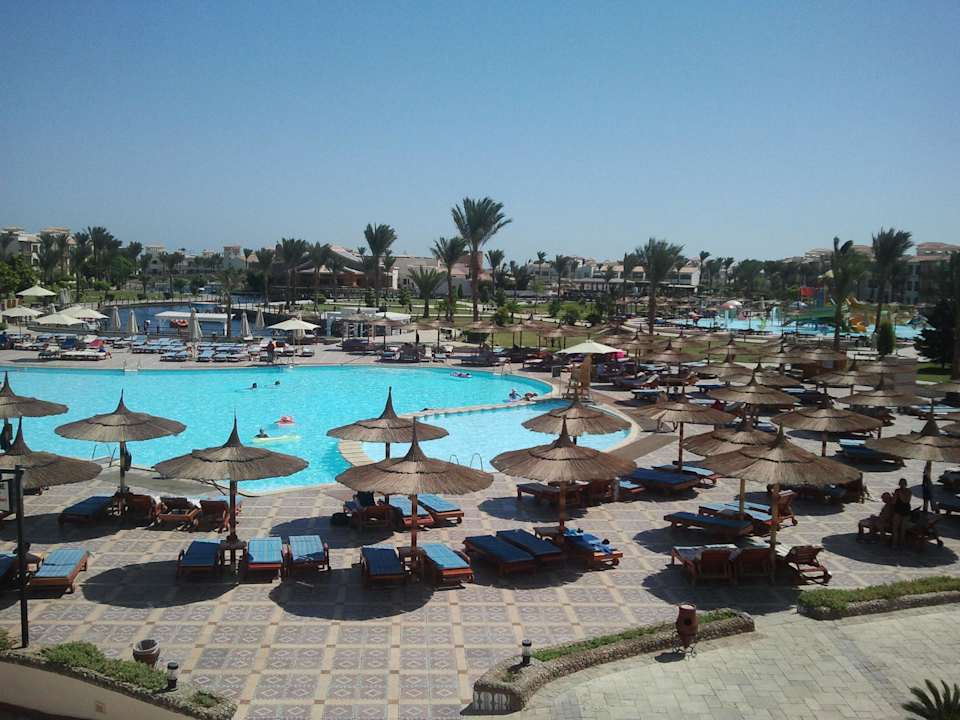 Blick auf einen der Pools Pickalbatros Dana Beach Resort - Hurghada