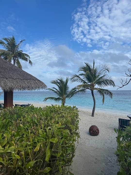 Strand Kudafushi Resort & Spa