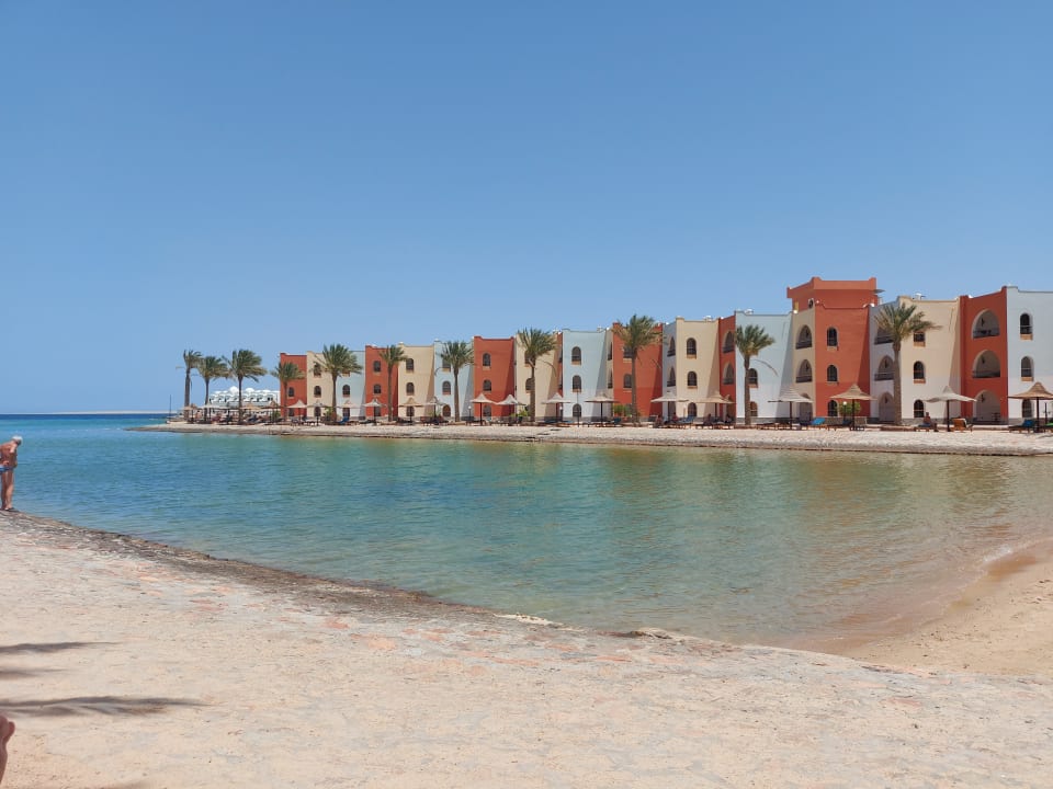 Strand Arabia Azur Resort
