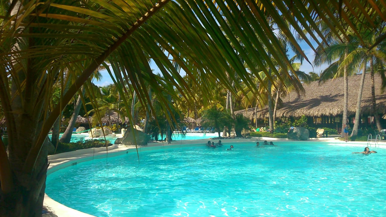 Pool im Vilage Playabachata Hotel