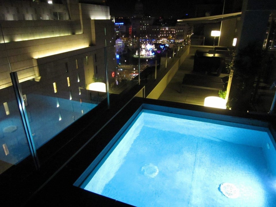 Imperial Suite #801 Catalonia Square Hotel