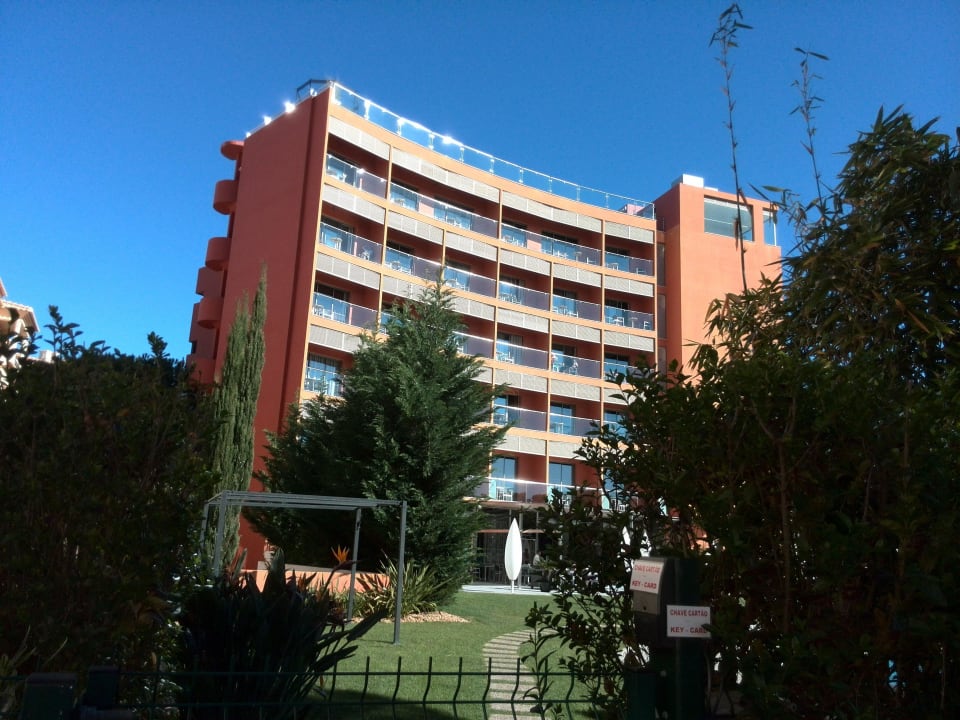 Das Hotel von der hinteren Seite Aqua Pedra Dos Bicos Design Beach Hotel - Adults only