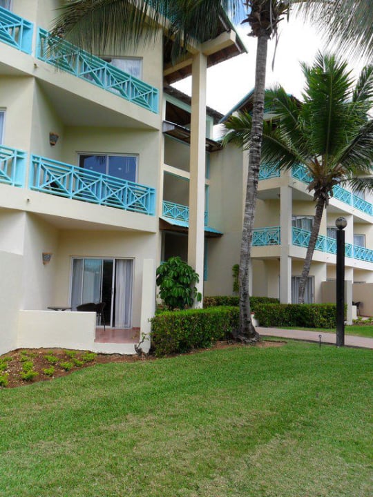 Hotelzimmer von aussen Dreams La Romana Resort & Spa