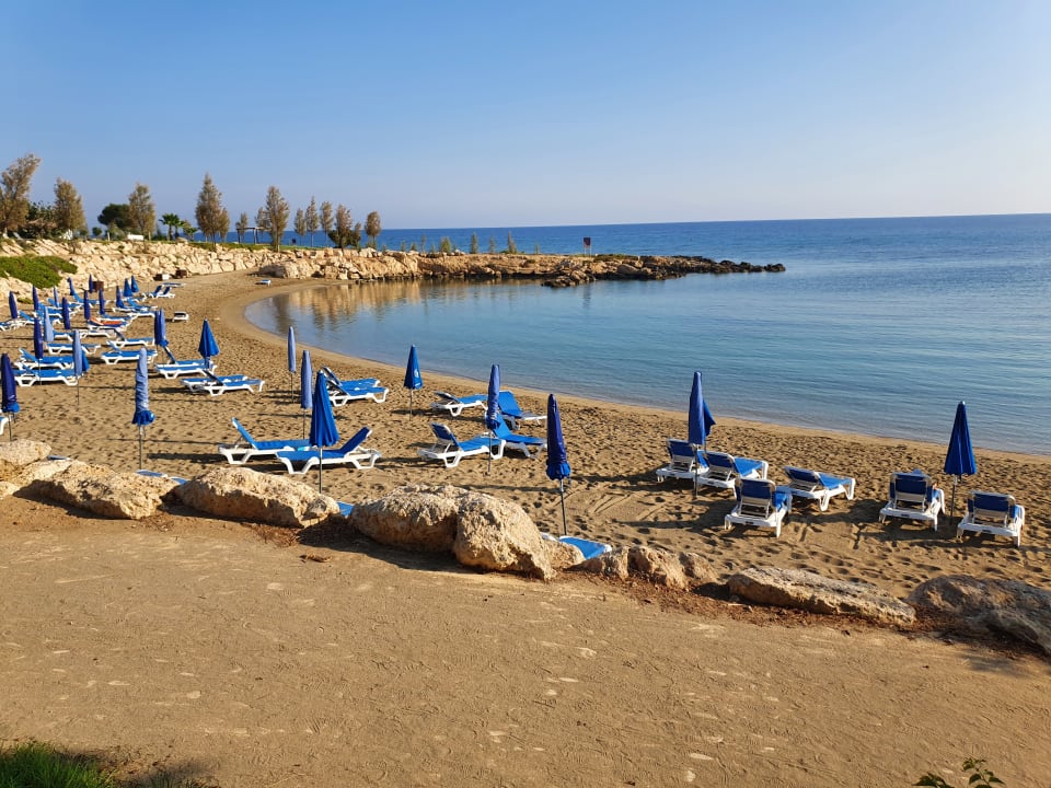 Strand Crystal Springs Beach Hotel