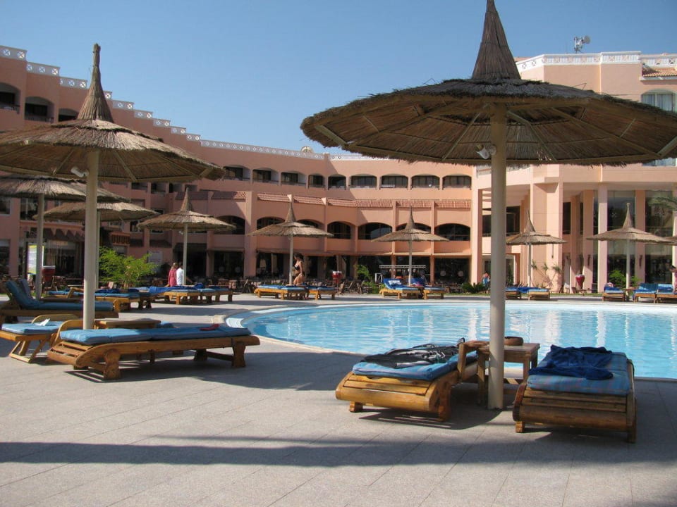 Blick vom Pool Beach Albatros Resort