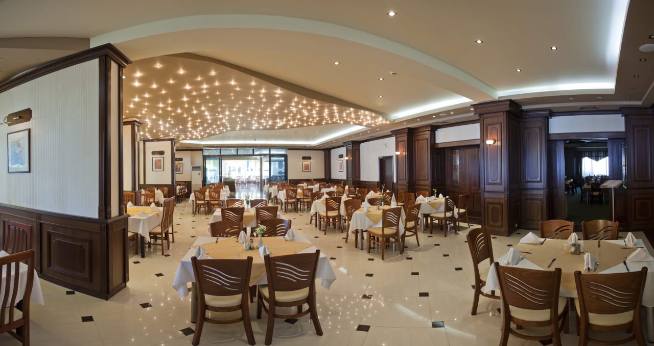 Restaurant Vemara Beach