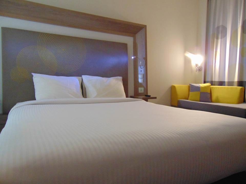 Zimmer Rexan International Hotel