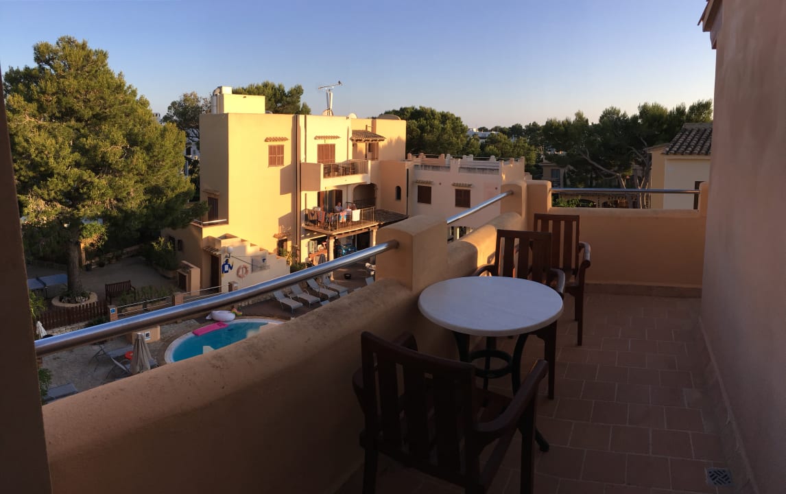 Außenansicht Apartamentos Playa Ferrera