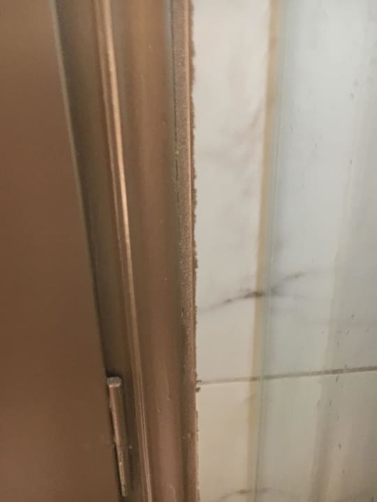 Schlampige Renovierungsversuche Domes Aulus Elounda All-Inclusive Resort, Curio Collection by Hilton