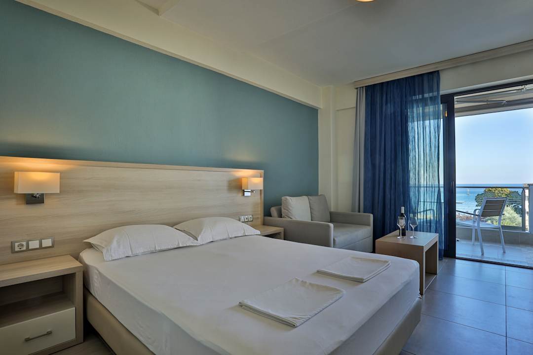 Zimmer Apartments Alarzo