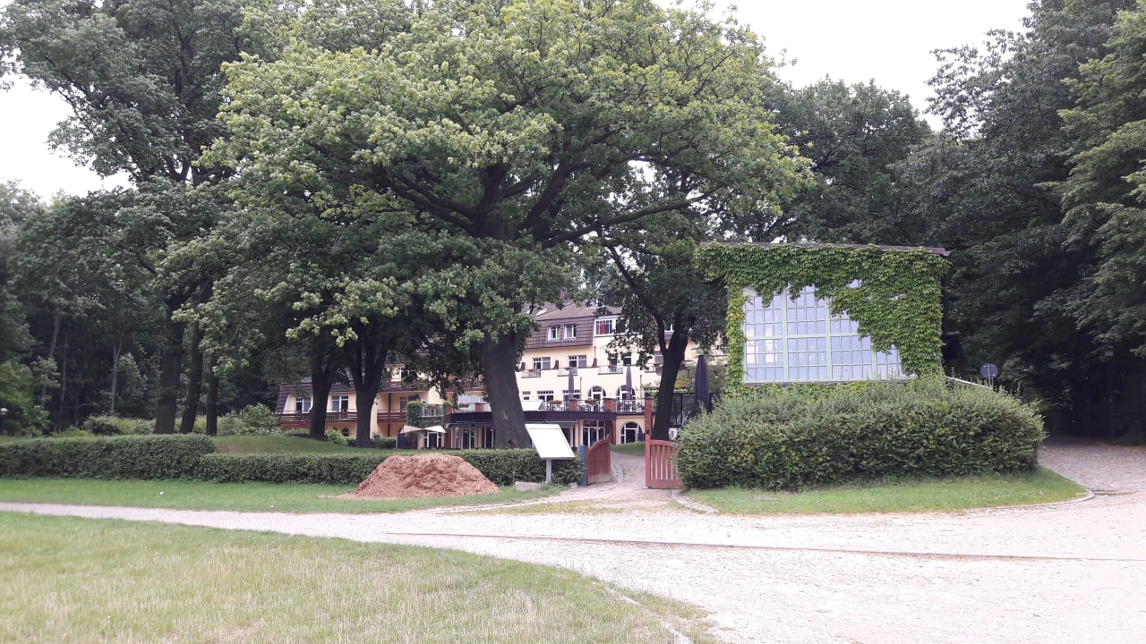 "am Tag" Kurhaus am Inselsee (Güstrow) • HolidayCheck (Mecklenburg