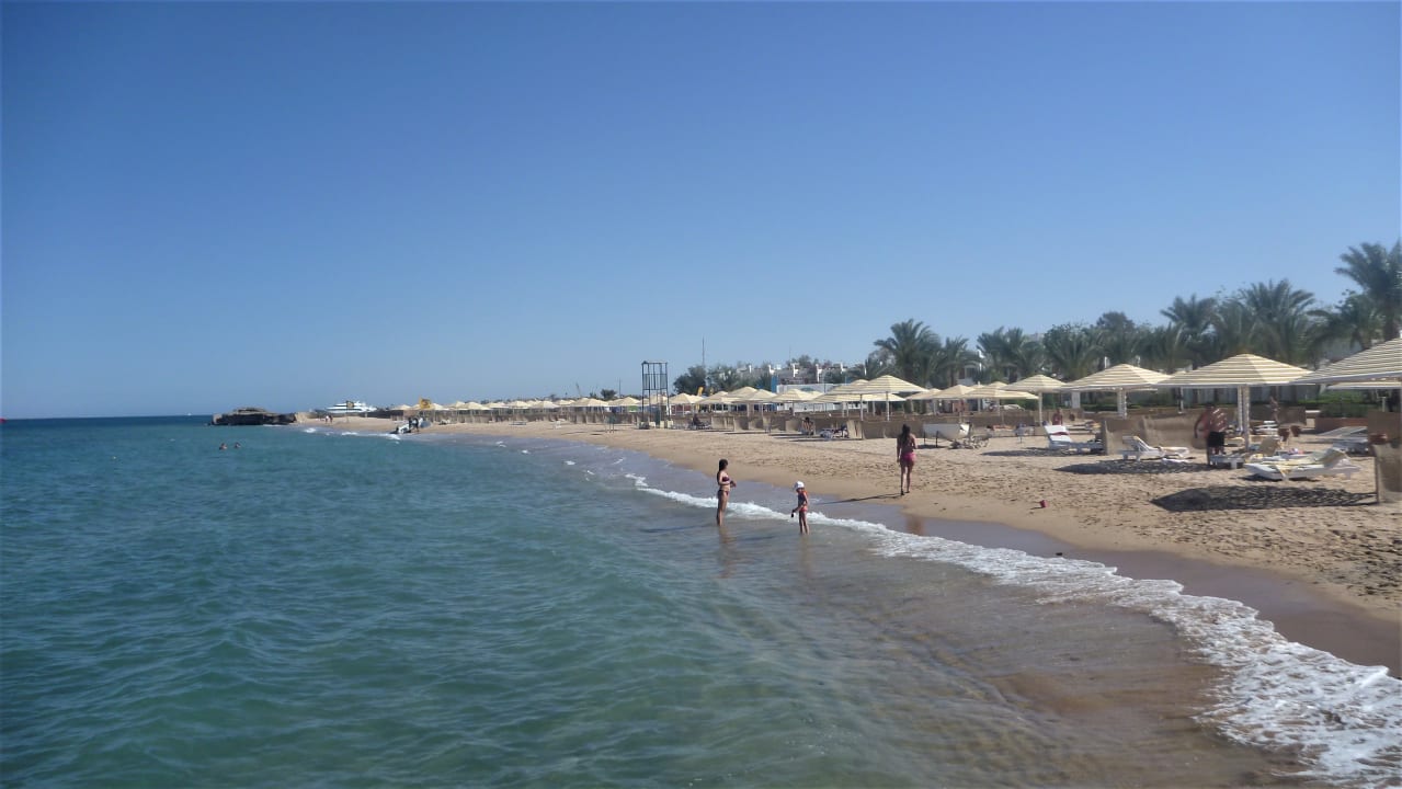 Strand Menaville Safaga