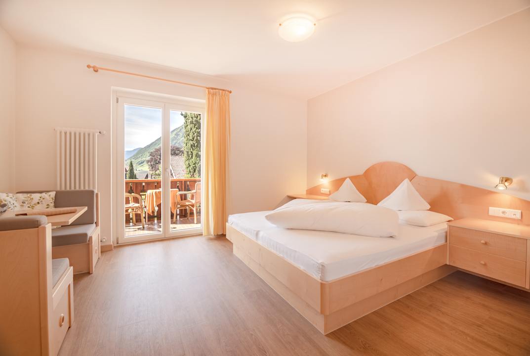 Zimmer Garni Weigelehof