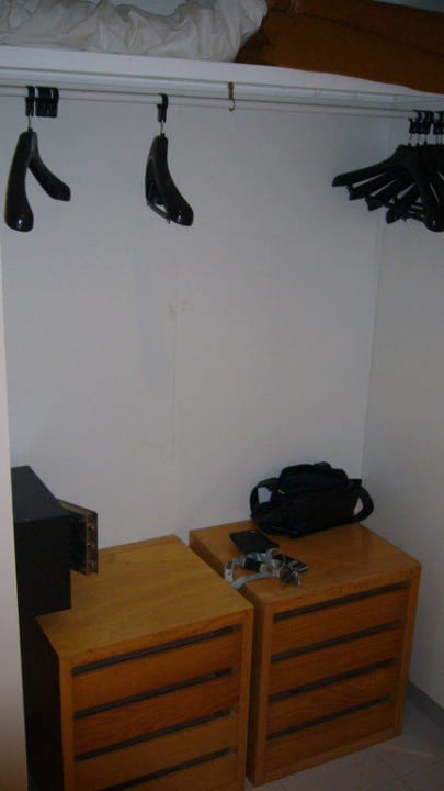 Muffelschrank Aparthotel Playa Dorada