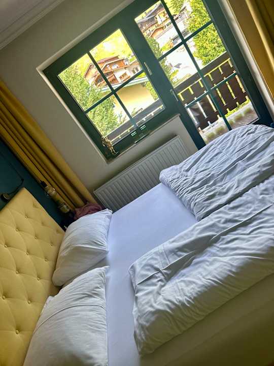 Zimmer Boutique House happYellow